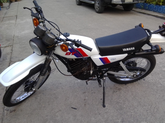 ขาย yamaha dt 125 mono สภาพ นางฟ้า ถึงวันที่7 ขาย yamaha dt 125 mono สภาพ นางฟ้า ถึงวันที่7