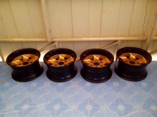 ลดเหลือ 5,500 บาท แม็ก  JRD JAPAN แท้  ออฟลึกๆ โหดๆ 6 รู ขอบ 15 ''