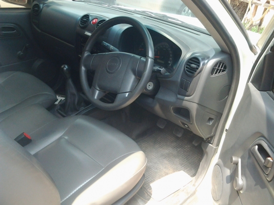 ขายรถตู้ส่งสินค้า พร้อมใช้ คันละ 365000 บาท ปี 2010