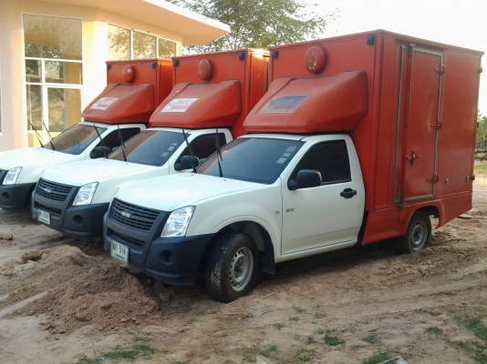 ขายรถตู้ส่งสินค้า พร้อมใช้ คันละ 365000 บาท ปี 2010