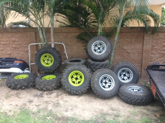 ขายยาง กระป้อ 4x4 ครับ