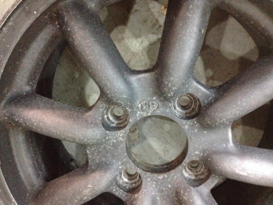 ขายล้อกล้วย BR ขอบ15 4/114 กว้าง6.5 et 40 สีเดิม สวยๆ ขายล้อกล้วย BR ขอบ15 4/114 กว้าง6.5 et 40 สีเดิม สวยๆ