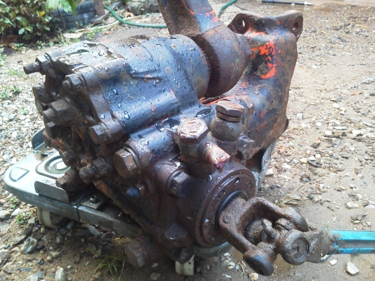 กระปุกพวงมาลัยเพาเวอร์ 10 ล้อใหญ่ หมุนใช้งานได้คล่องไม่ติดขัด น้ำหนักโดยประมาณ 30 กก. กระปุกพวงมาลัยเพาเวอร์ 10 ล้อใหญ่ หมุนใช้งานได้คล่องไม่ติดขัด น้ำหนักโดยประมาณ 30 กก.