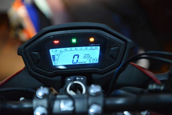 ขาย CB 500 F ปี 13 รถวิ่ง 3 พันกว่าโล รถ 10 เดือน