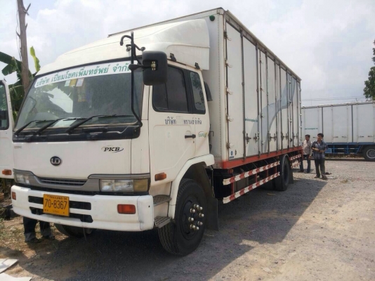 ขาย6ล้อตู้นิสสันสวยๆปี48 ขาย6ล้อตู้นิสสันสวยๆปี48