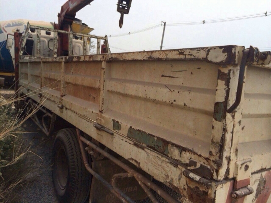 6ล้อนิสสันติดเครน