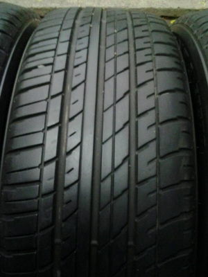 ขายยาง BRIDGESTONE 205-55-17 ปี12 ดอกเต็ม เนื้อนิ่ม ไม่ปะ ไม่บวม ไม่กินข้าง พร้อมใส่ถ่วง ชุดละ 5,900 บาท