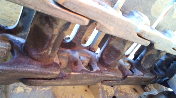 รถแทรคเตอร์ CAT D4 E รถสวยทรงคุณค่า มี เอกสารอินวอยล์ ชอบราคาเท่าไร ต่อรองกันได้ครับ