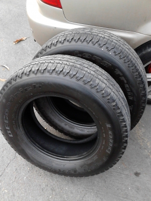 205/70R15  BF G00DBRICH Long trail T/A  tour มี 2 เส้น  Tel.081-427-3941