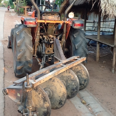 จองแล้วครับเสียใหญ่ใจดีจากชลบุรีขายครับคูโบต้า34แรงปี51ใช้งานทุกวันเพื่อมีคนสนใจเอกสารใบปิดงวดรอเล่มทะเบียน