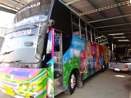 ขายรถบัสพัดลม อีซูซุ ขายรถบัสพัดลม อีซูซุ