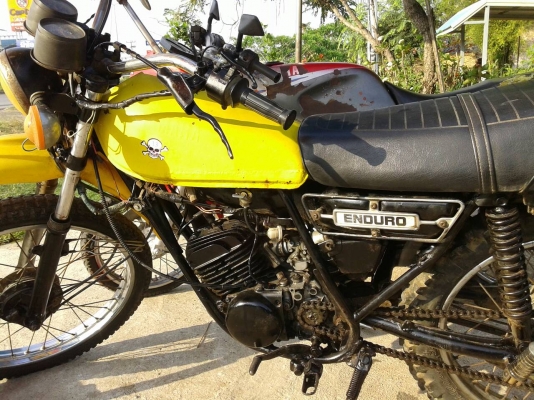ขาย YAMAHA DT 100 ENDURO เหลืองขมิ้น เครื่องติดขับได้  7,000(ขายแล้วครับ)