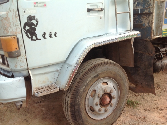 ขายสิบล้อ210สิบสโลวยกดำครัชชีสวยเครื่อง185เทอรโบisuzu ขายสิบล้อ210สิบสโลวยกดำครัชชีสวยเครื่อง185เทอรโบisuzu