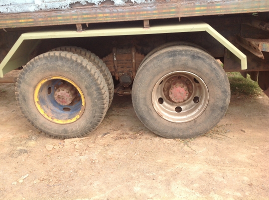 ขายสิบล้อ210สิบสโลวยกดำครัชชีสวยเครื่อง185เทอรโบisuzu ขายสิบล้อ210สิบสโลวยกดำครัชชีสวยเครื่อง185เทอรโบisuzu