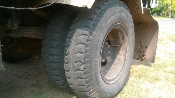 ขาย 6 ล้อดั้ม  ยาง 900 FK415 เครื่อง 6D14 turbo คัสซสวยตลอเส้น พาวเวอร์ เบรคทิฟฟี่ ยางเต็ม ทะเบียนเต็มพร้อมโอน