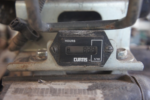 รถดำนาเดินตาม 6 แถว