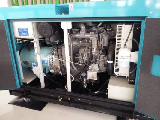 ขาย เครื่องปั่นไฟ DENYO DCA-60ESI2