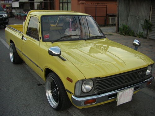 Toyota RM 30