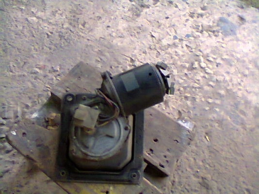 มอเตอร์ปัดนํ้าฝน NISSAN UD 320 ยูโรทู