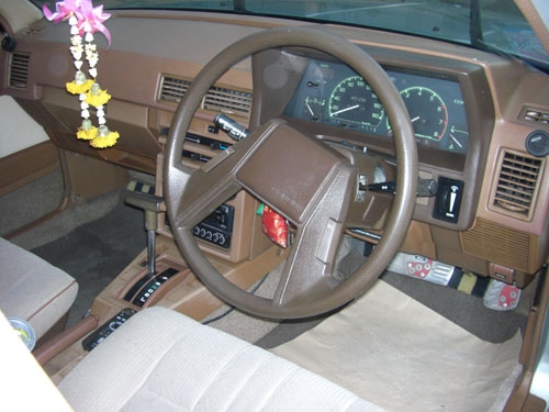 ขาย Toyota หน้าแหลม ขาย Toyota หน้าแหลม