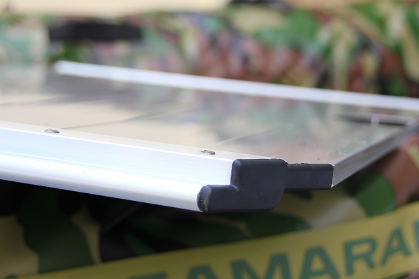 เรือยางnissamaran320