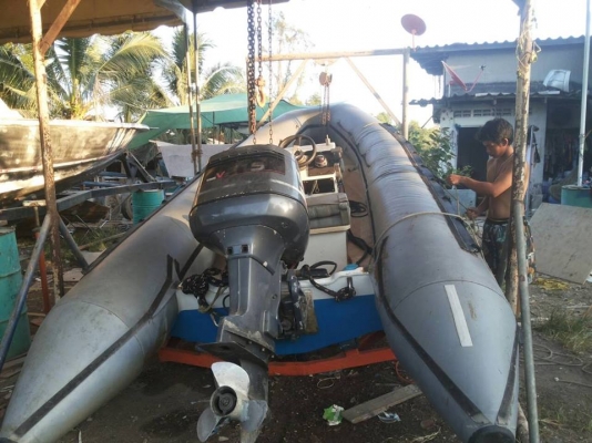 เรือยางHypalon 550 ท้องไฟเบอร์ พร้อมเครื่องYamaha 115 แรง