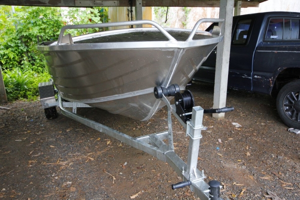 เรืออลู Bluefin Rider 4.2 จากออสเตรเลีย