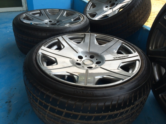 ขาย แม็กซ์ใหม่ ขอบ 19 5x114 พร้อมยาง 225/35R19