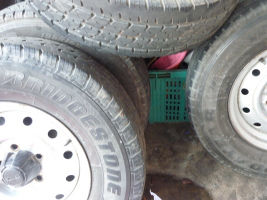 ล้อเหล็ก 5รูโตโยต้า + ยางบรรทุกขอบ 14