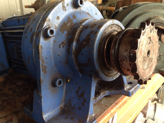 ขายมอเตอร์เกียร์ Sumitomo Cycro drive 3 HP. 380 V อัตราทด 1:8 สภาพสวย วิ่งนิ่ม พร้อมใช้งาน ขายมอเตอร์เกียร์ Sumitomo Cycro drive 3 HP. 380 V อัตราทด 1:8 สภาพสวย วิ่งนิ่ม พร้อมใช้งาน