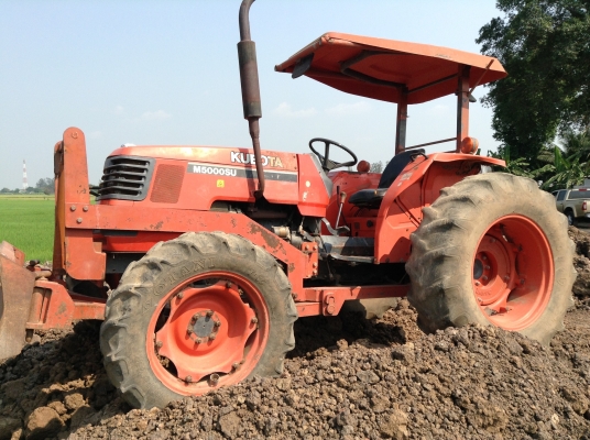 KUBOTA M5000su