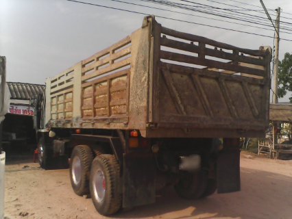 ขายรถบรรทุกสิบล้อดัมพ์ Isuzu 210 FXZ เครื่องเดิม เกียร์ฟูลเลอร์ ดัมพ์สามมิตร ปี 34 แอร์พร้อม