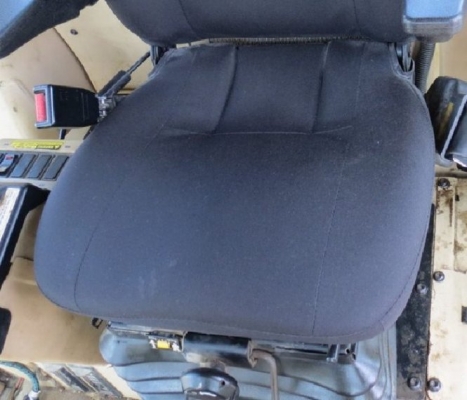 CATERPILLAR 140H รถเกรดมือสองสภาพสวยนำเข้าจากต่างประเทศ สนใจติดต่อ ชานนท์ : 098-246-3778