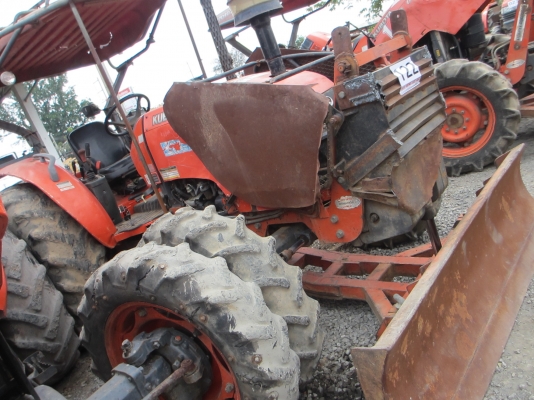 ประมูล M7040