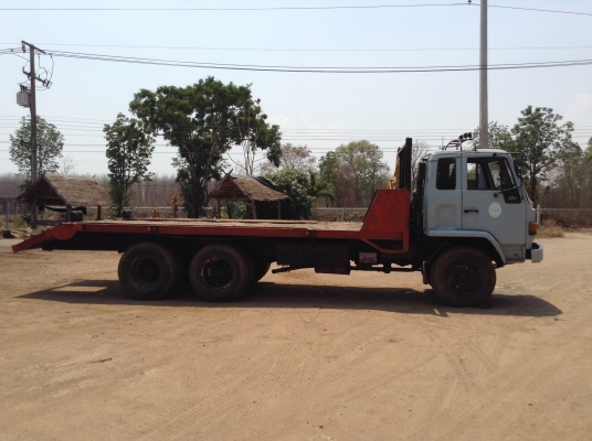 ขายเทเลอร์ลากแบคโฮ 2 เพลา คัสซีช่วงล่างจัมโบ้ 200 เครื่อง HO7D 195 HP เกียร์ Easton ยิง DL ได้ พาวเวอร์ เบรคทิฟฟี่ครบ ทะเบียนเต็มพร้อมโอน ราคาคุยกันได้