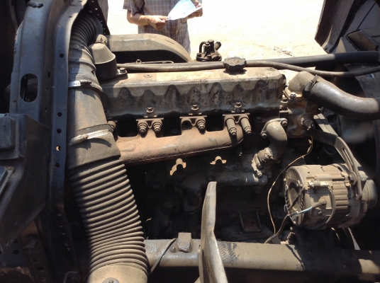 ขายเทเลอร์ลากแบคโฮ 2 เพลา คัสซีช่วงล่างจัมโบ้ 200 เครื่อง HO7D 195 HP เกียร์ Easton ยิง DL ได้ พาวเวอร์ เบรคทิฟฟี่ครบ ทะเบียนเต็มพร้อมโอน ราคาคุยกันได้