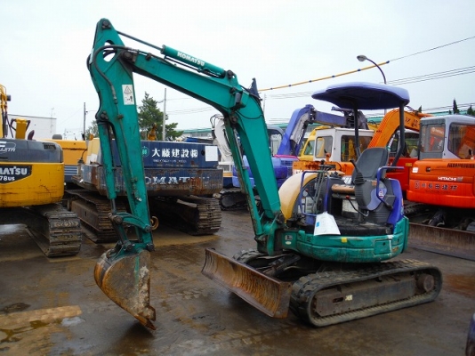 รถขุดเล็ก Komatsu PC30MR-1 มือสองจากญี่ปุ่น สนใจโทร 083 081 2889