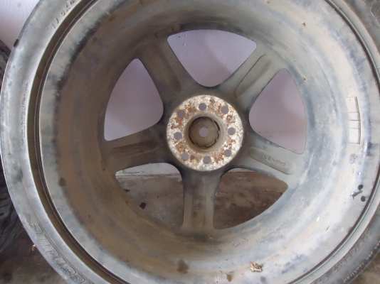 ขายแม็ก LENSO 17" 4 รู 114