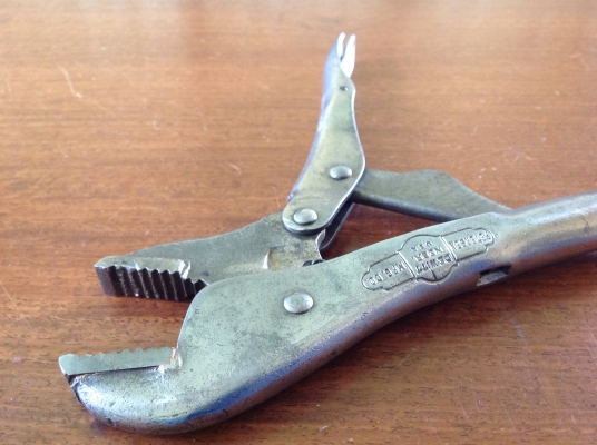 ขายคีมล็อค VINTAGE 7R, PETERSEN VISE GRIP ตี 3 แถว  หายาก