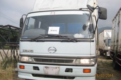 ขาย FF1J ปี 44 ตู้สิบบาน 7.2 m รถสวย พร้อมใช้ โทร 088-4501277