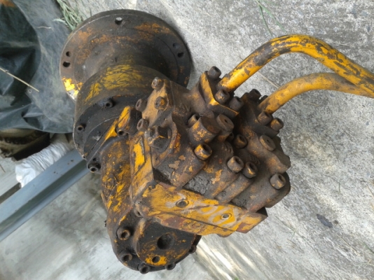 ขายมอเตอร์สวิง KOBELCO 904C ขายมอเตอร์สวิง KOBELCO 904C