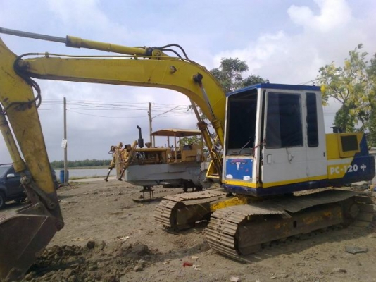 ขายโคมัมซุ 120-3 ราคา 450,000 บาท