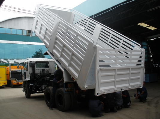 จำหน่ายหัวลาก Shacman,รถโม่ Sany,ฟอร์คลิฟท์ HELI,RHINO
