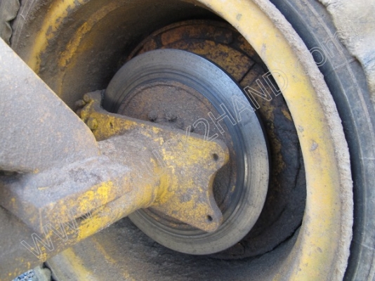 รถตักล้อยาง ยีห้อ TCM รถตักล้อยาง ยีห้อ TCM