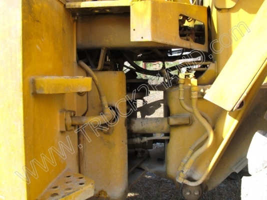 รถตักล้อยาง ยีห้อ TCM รถตักล้อยาง ยีห้อ TCM