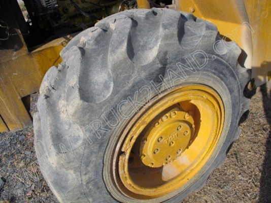 รถตักล้อยาง ยีห้อ TCM รถตักล้อยาง ยีห้อ TCM