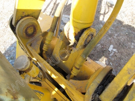 รถตักล้อยาง ยีห้อ TCM รถตักล้อยาง ยีห้อ TCM