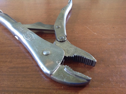 ขายคีมล็อค P&C Vintage Vise Grip #1292-R ความยาว 9" ตี 3 แถว ขายคีมล็อค P&C Vintage Vise Grip #1292-R ความยาว 9" ตี 3 แถว