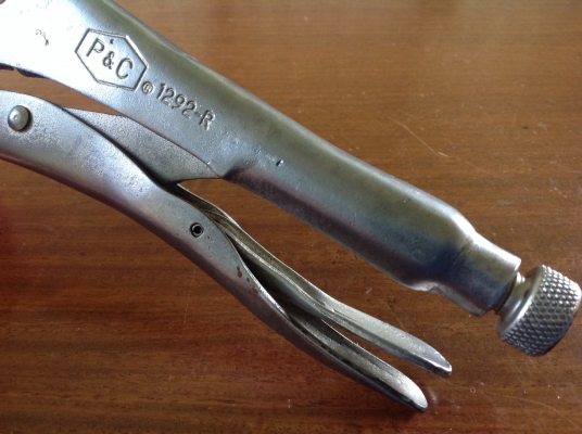ขายคีมล็อค P&C Vintage Vise Grip #1292-R ความยาว 9" ตี 3 แถว ขายคีมล็อค P&C Vintage Vise Grip #1292-R ความยาว 9" ตี 3 แถว