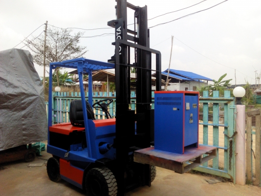 ขายโฟกลิฟท์ไฟฟ้า นั่งขับ โตโยต้า พร้อมตู้ชาร์จนอก 3เฟส ขายโฟกลิฟท์ไฟฟ้า นั่งขับ โตโยต้า พร้อมตู้ชาร์จนอก 3เฟส